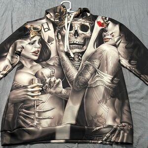 Graphic Hoodie with Skeleton and Queen Design